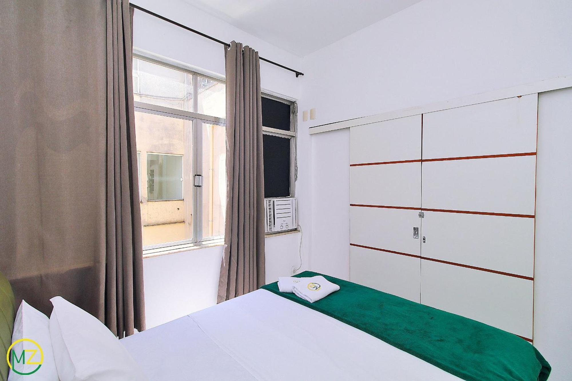 Sala E Silencioso 5 Pessoas * Rio de Janeiro