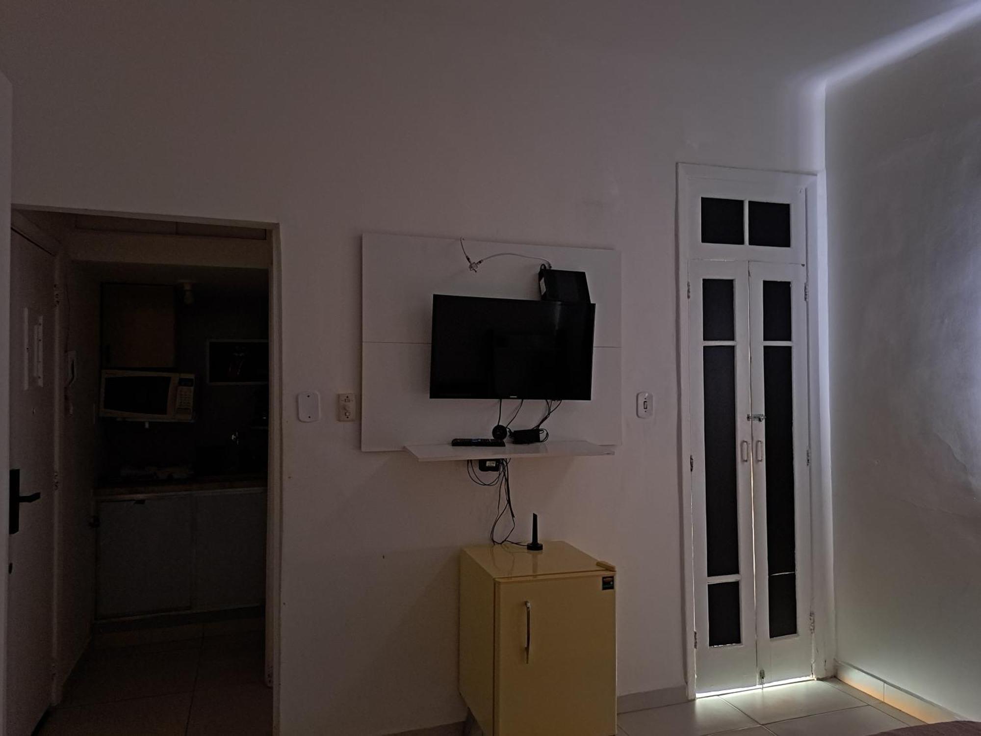 Lev - Copacabana Posto 5 - 400m Da