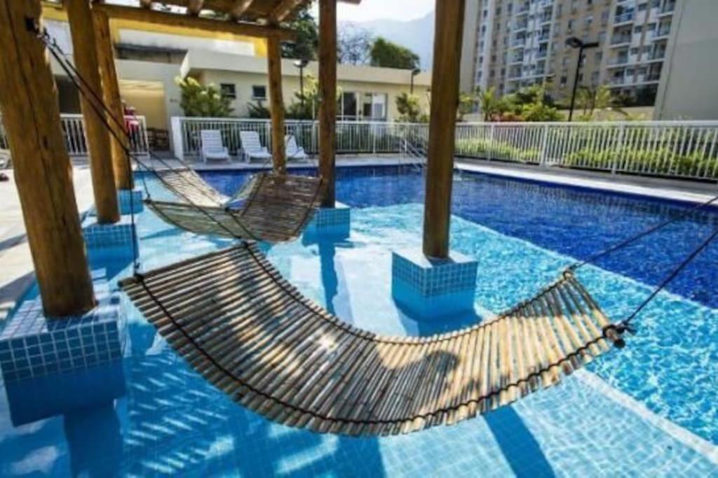 Otimo Ap Em C Piscina Na Barra Olimpica Apartamento