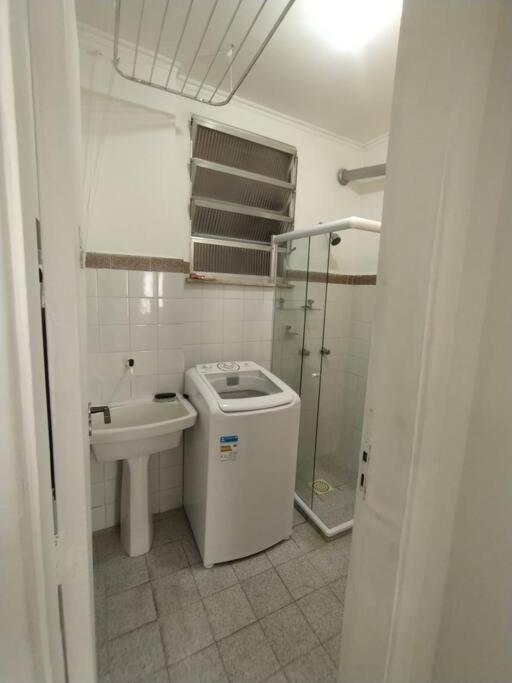 Apartamento Copacabana_simples_wifi_praia_ar