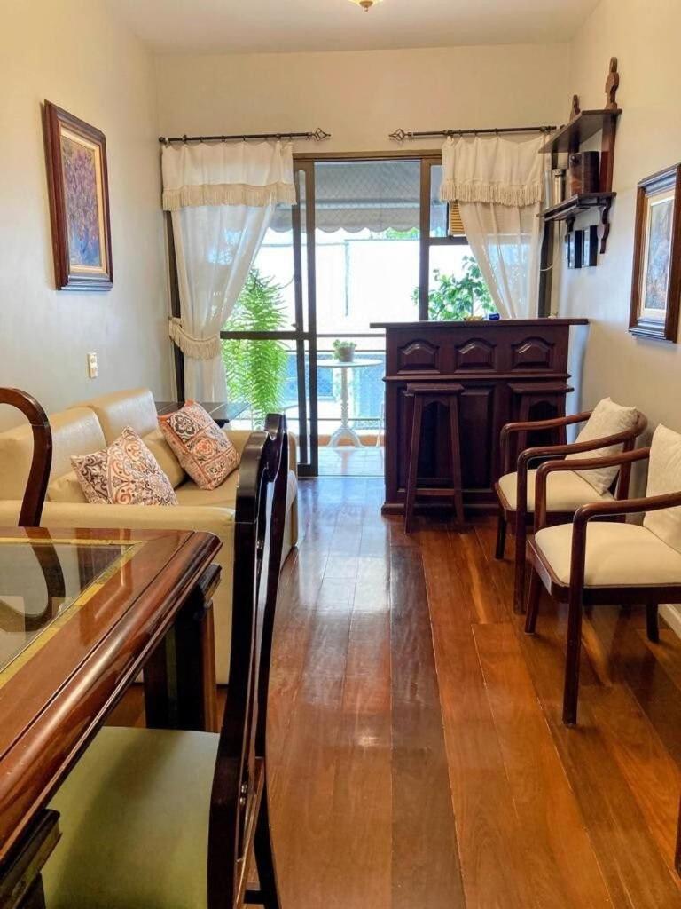 Apartamento Sol Do Leblon *