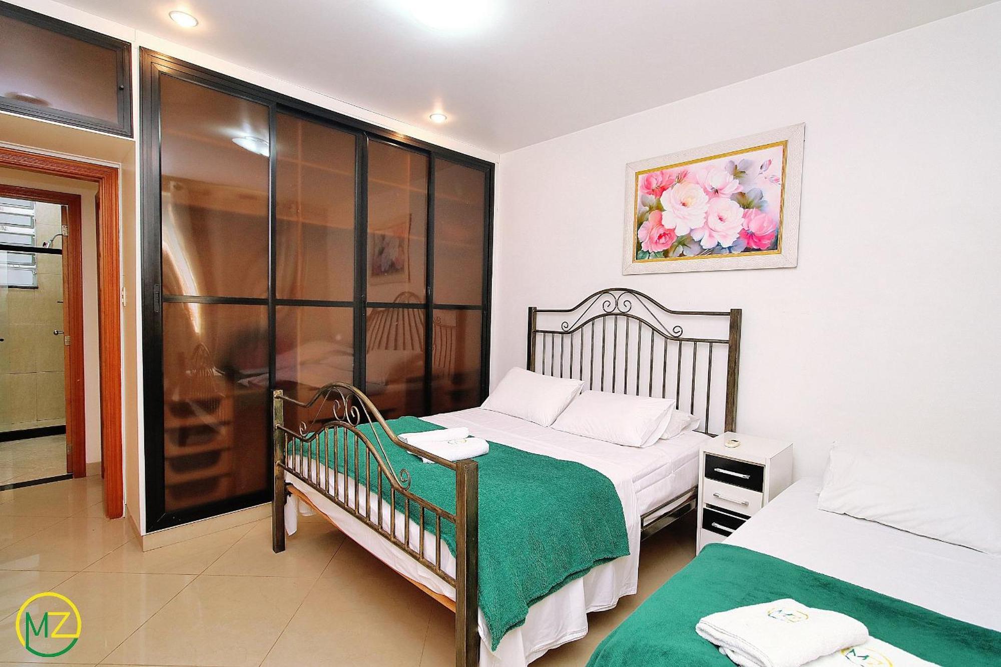 Amplo 2 Quartos Na Do Leme 7 Pessoas