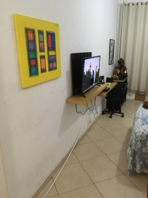 Av Atlantica - Beira Mar De Copacabana - Posto4 *