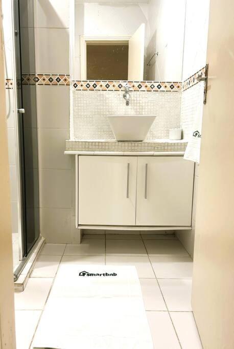 Apartamento Completo No Posto 6 *