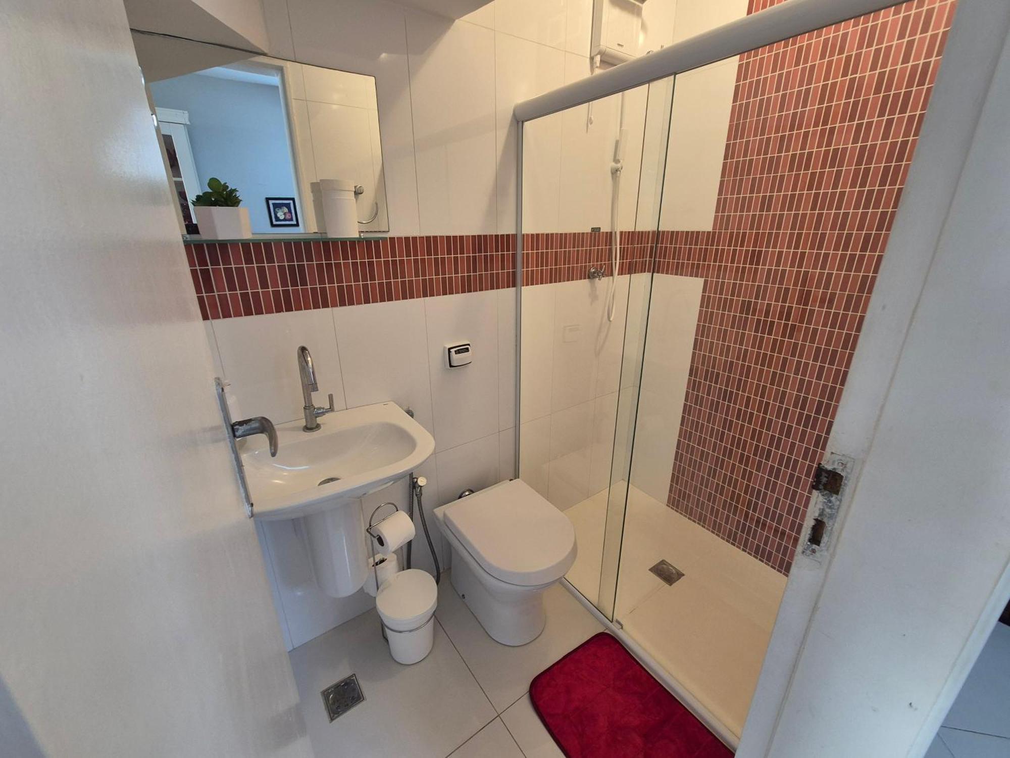 Ap Pepê Alecrim Com Jacuzzi E Solário Frente Ao Mar Apartamento
