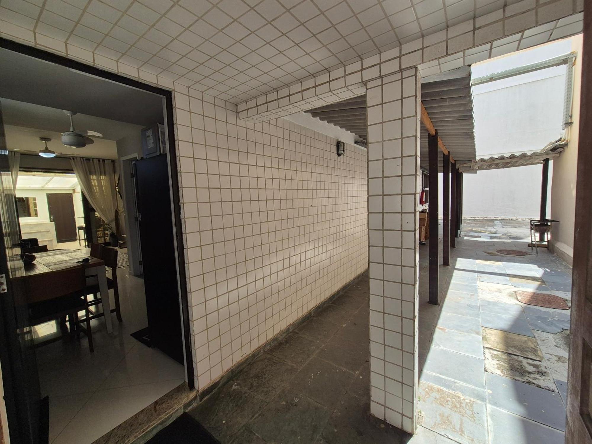 Ap Pepê Alecrim Com Jacuzzi E Solário Frente Ao Mar Apartamento