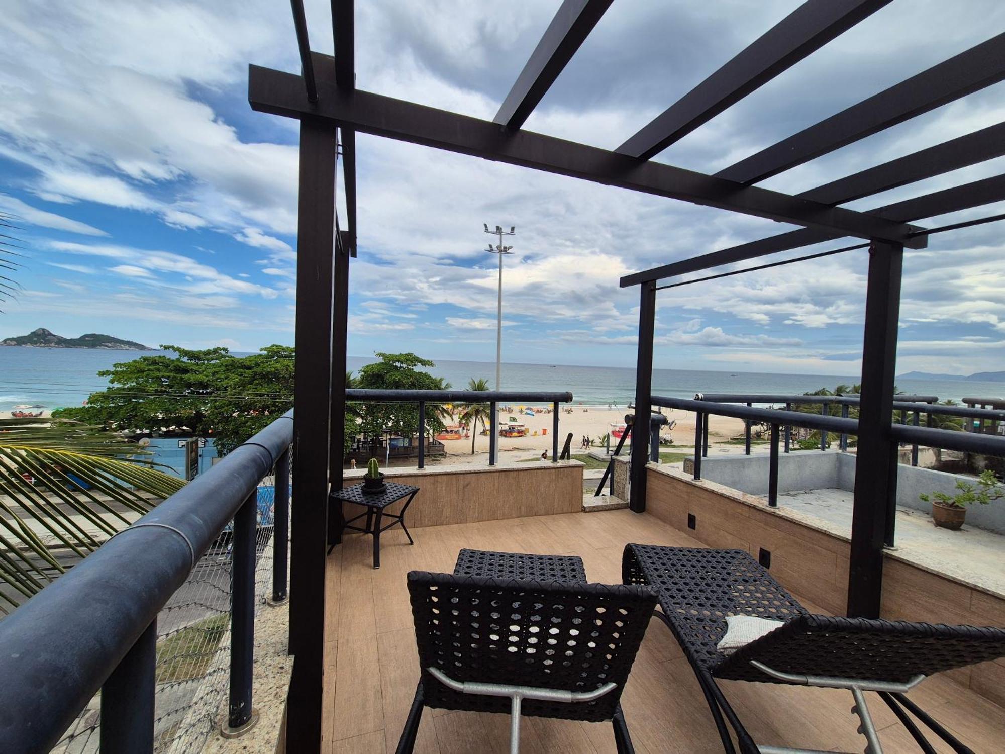 Ap Pepê Alecrim Com Jacuzzi E Solário Frente Ao Mar