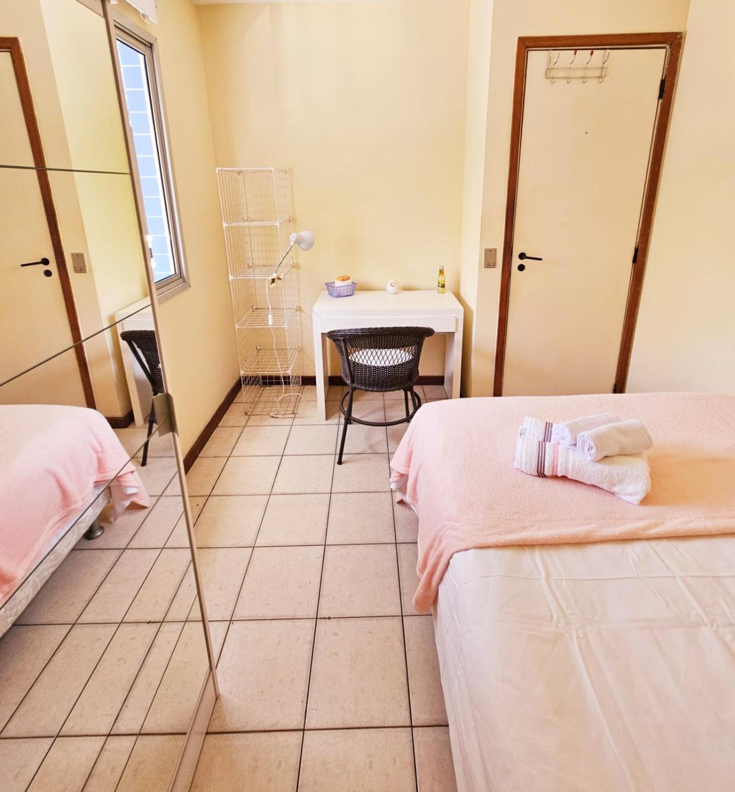 Lindo Perto Da Da Barra Apartamento