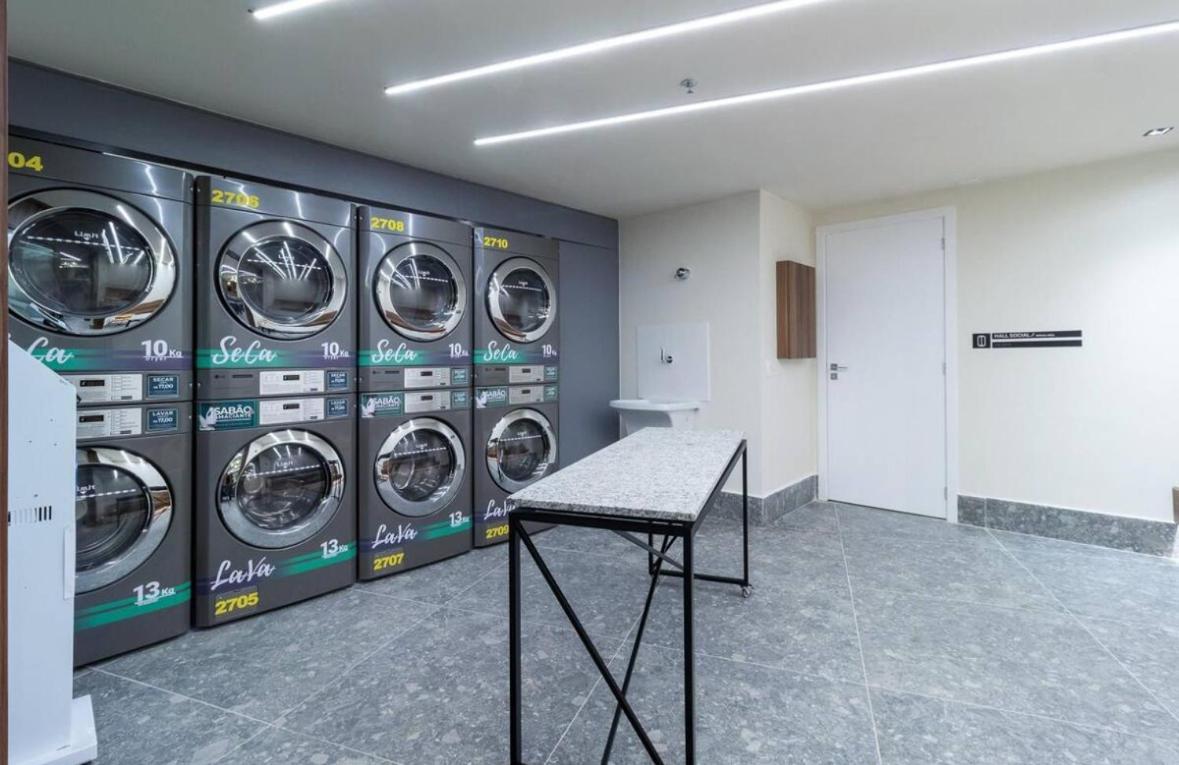 Apartamento Lindo Entre A Estacao Carioca E Cinelandia. Rio de Janeiro