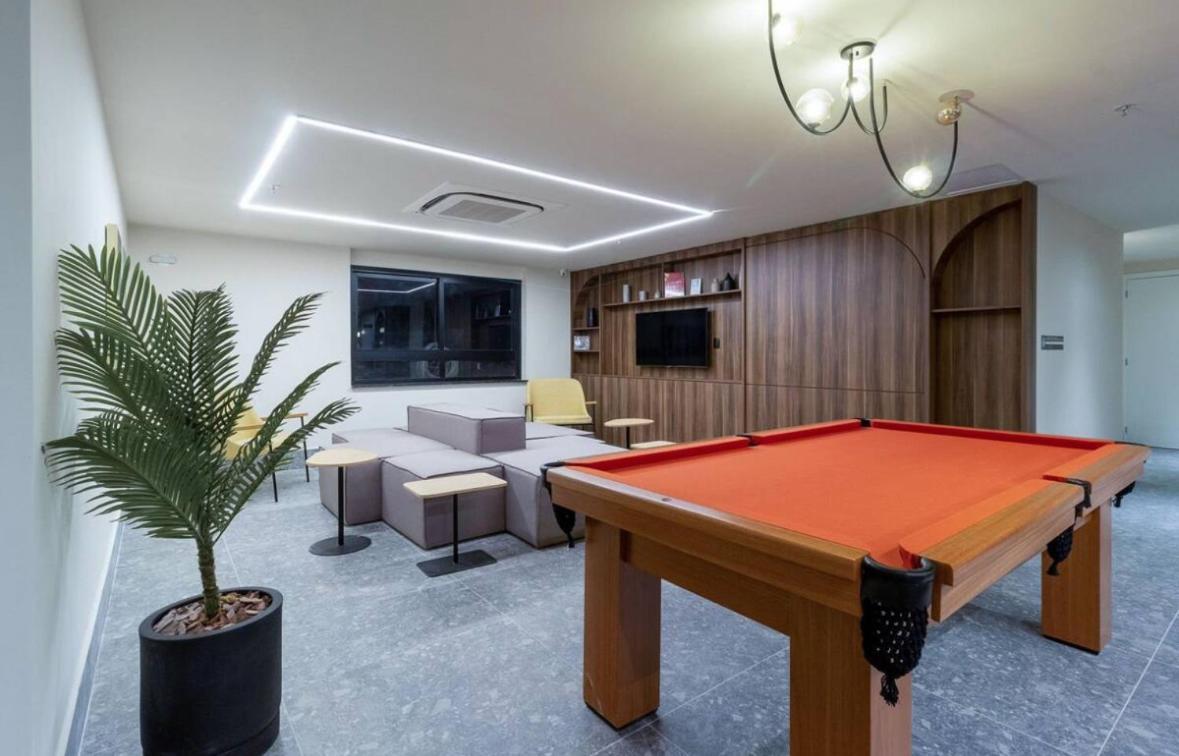 Apartamento Lindo Entre A Estacao Carioca E Cinelandia.