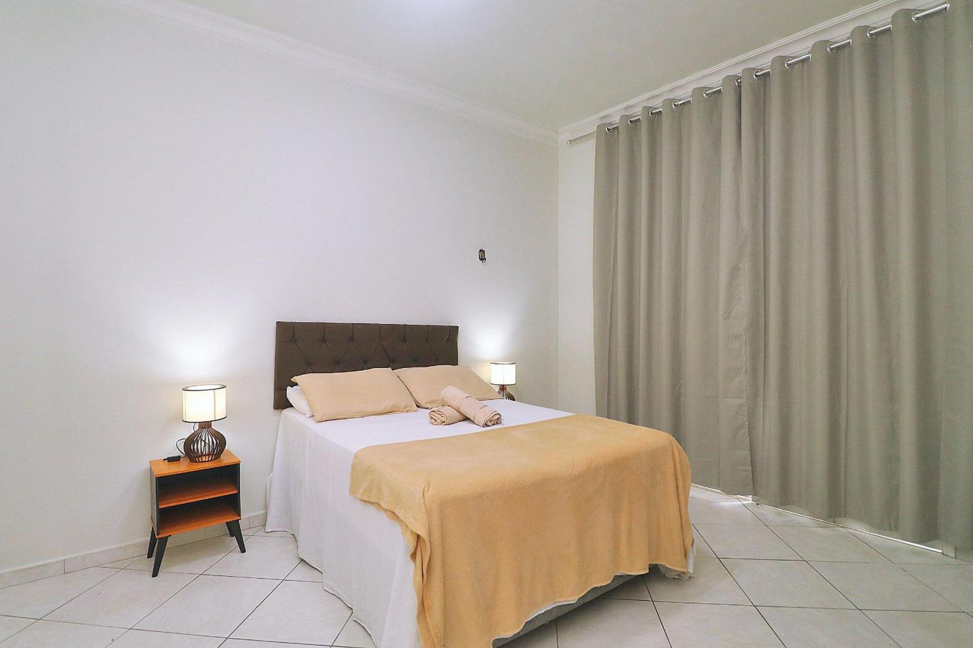 Apartment Com Vista Espetacular P/ 9 Pessoas, Frente Mar, Proximo Ao Metro. *
