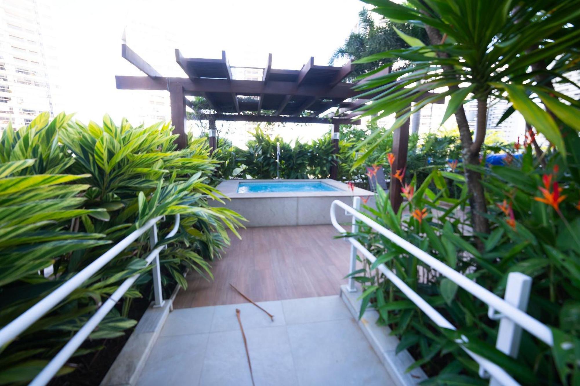 Flat Em Ilha Pura Ao Lado Do Rio Centro Na Barra Da Tijuca Apartment