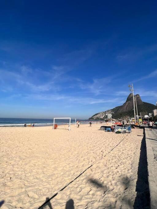 Ape No Coracao Do Leblon Rio de Janeiro