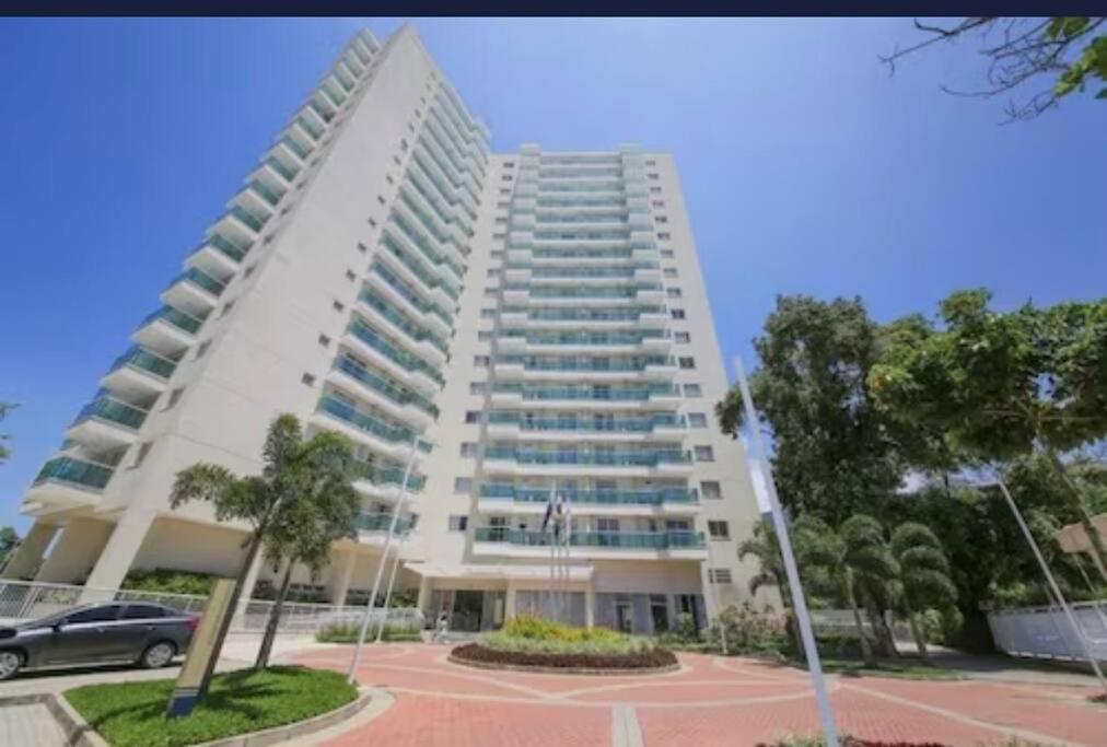 Flat Rio - - Rio Centro / Parque Olimpico Apartamento *