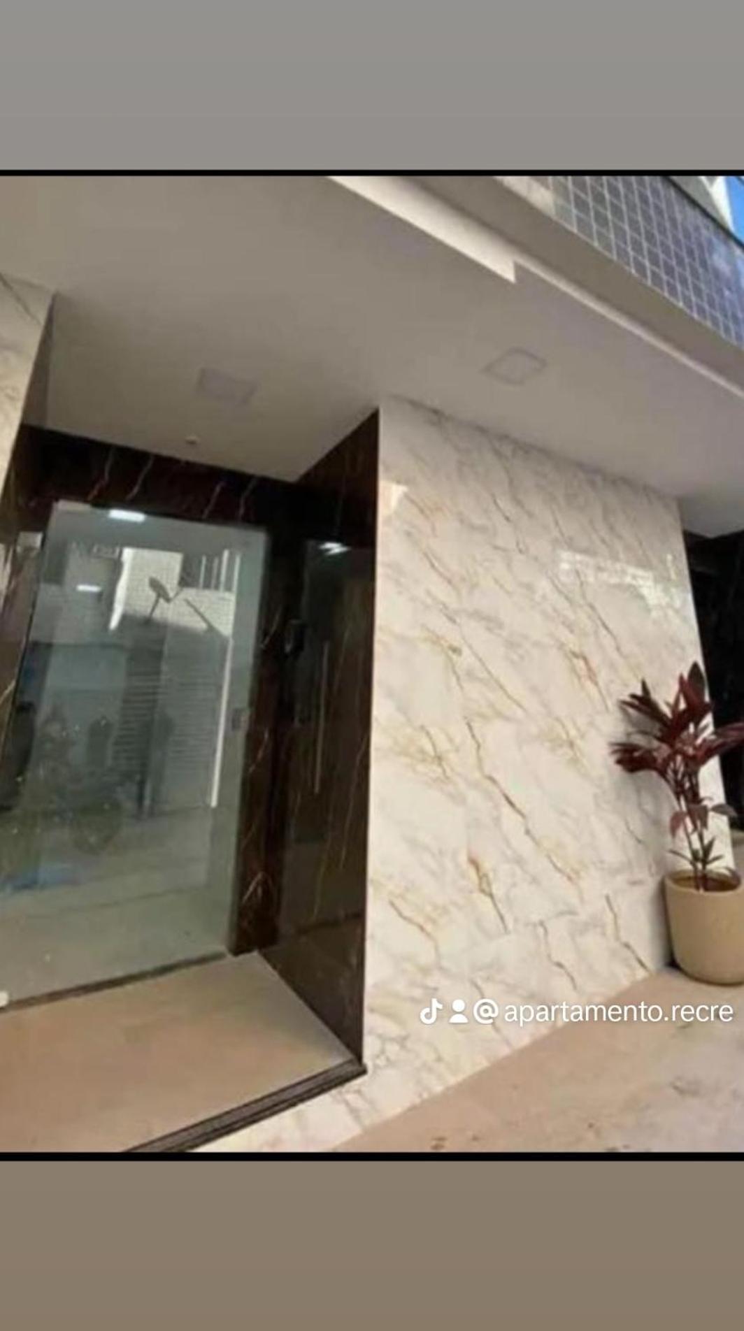 Apartamento Recreio P12 *