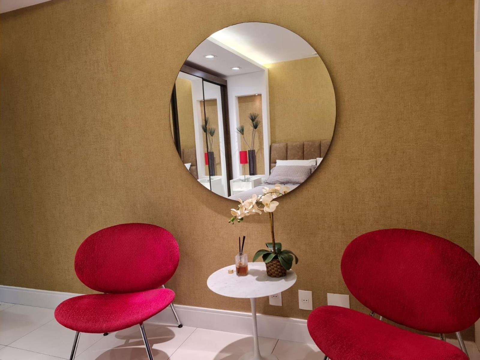 Apartamento 2 Bedrooms 2 Baths Apartment. 3 Blocks From Ipanema Beach. Prime Location.