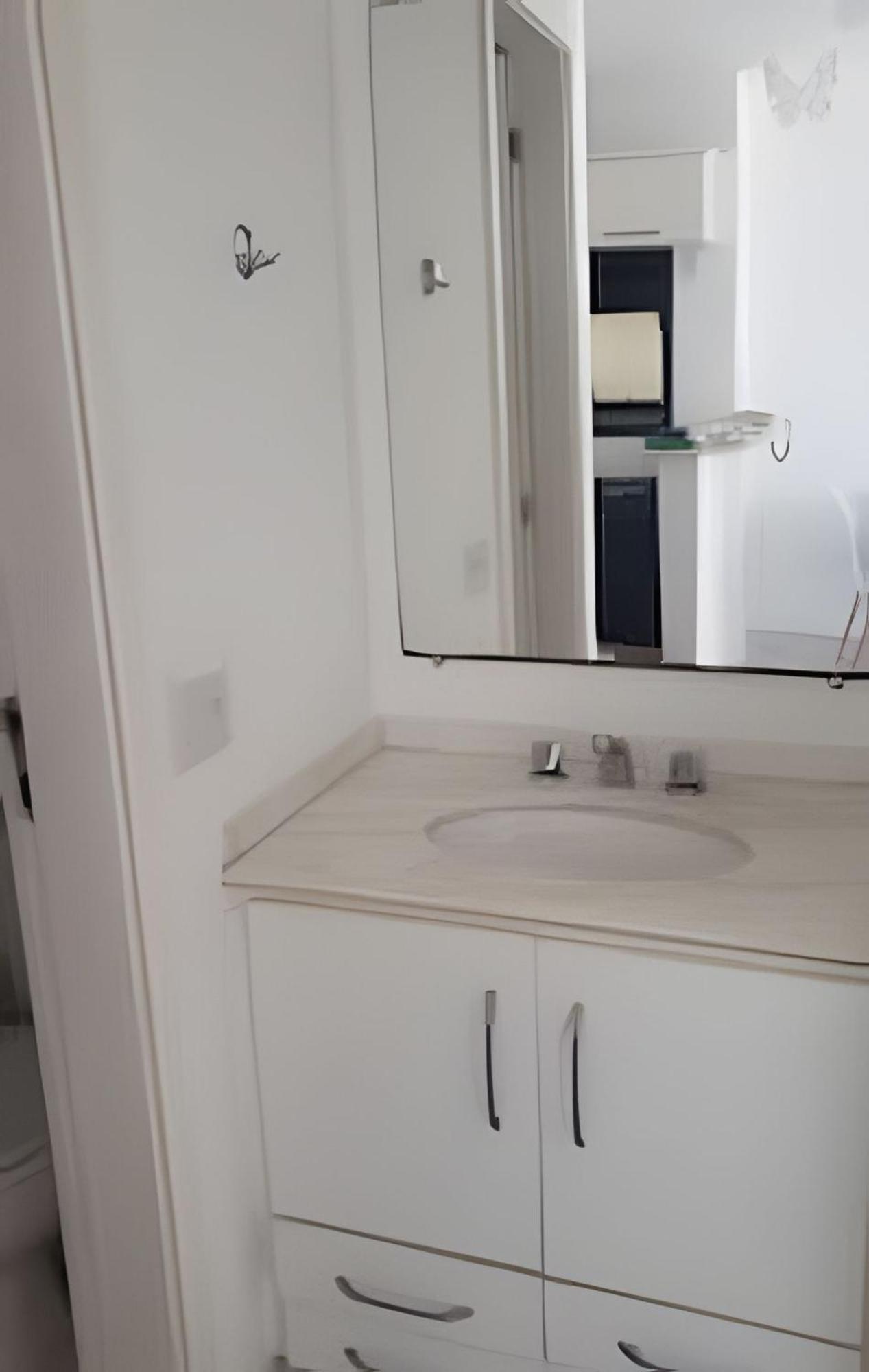 Apartamento Em Laranjeiras: Seu Refugio Urbano Com Piscina E Academia Rio de Janeiro