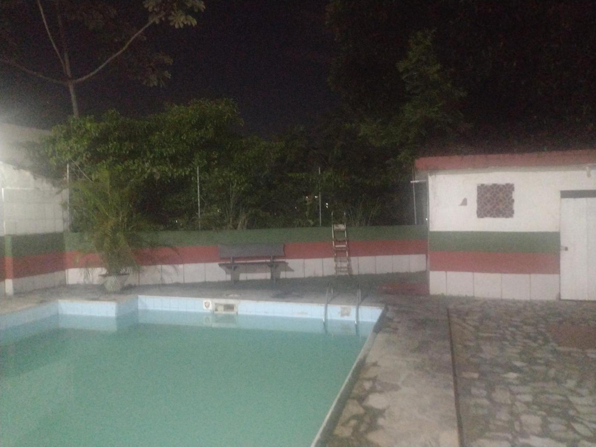 Bitencourt Quarto em Acomodações Particulares *