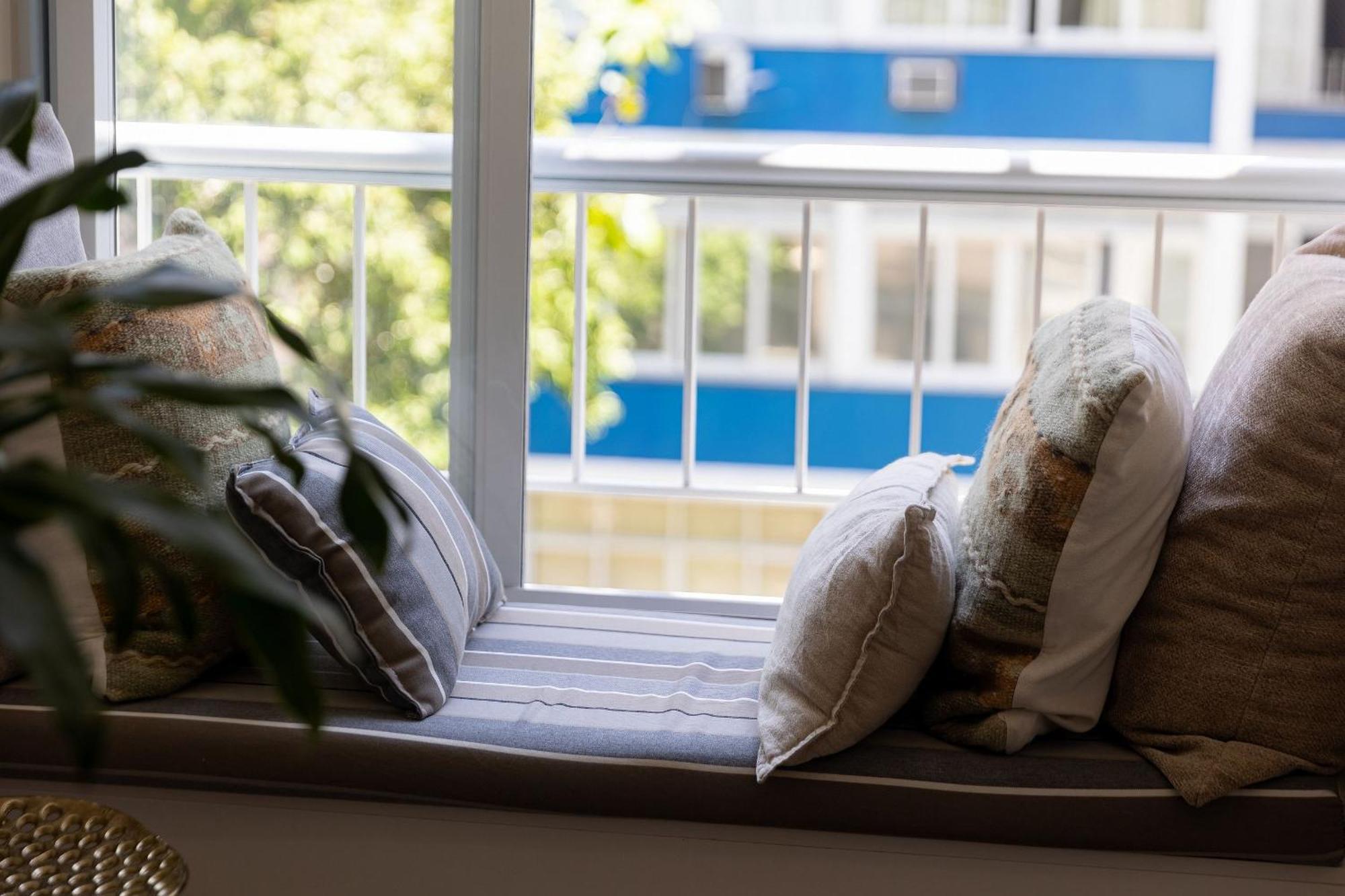Copacabana, Apt Top, Luxo, Seguro. Rua Com Guarita Para 4 Apartamento *