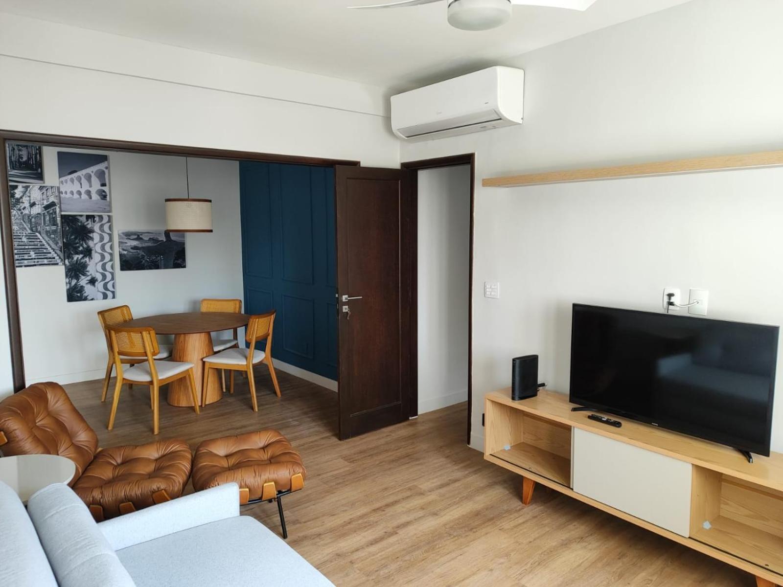 Apartamento A Uma Quadra Da De Copacabana *