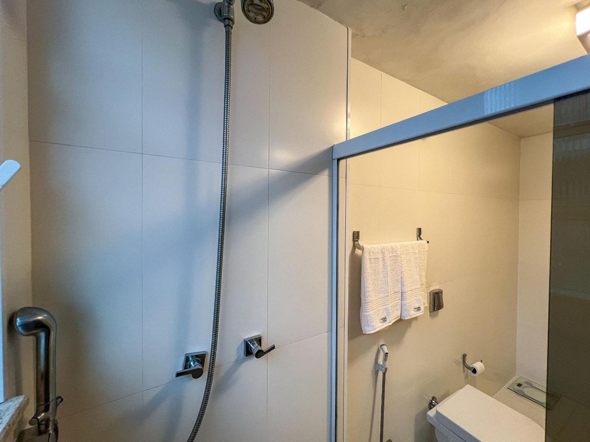 Seu Lar No Leblon Com 3 Quartos E Muito Conforto * Rio de Janeiro