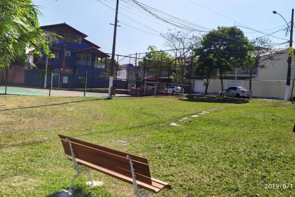 Trabalhadores Proximo Ao Westshopping, Industrial, Avenida Brasil Em Campo Grande Casa de Férias
