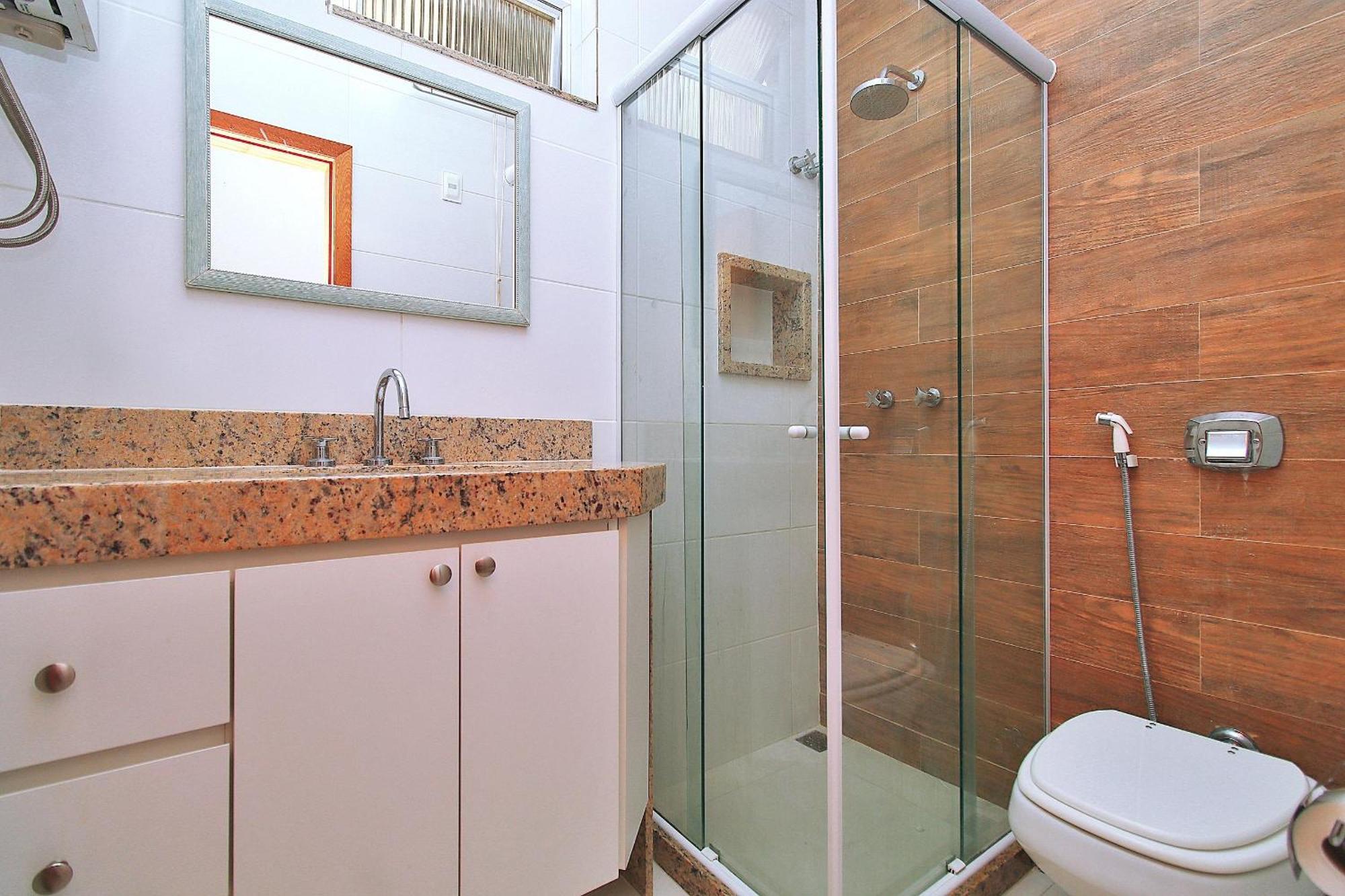 E Sala Cercado De Natureza P/ 5 Pessoas Apartamento