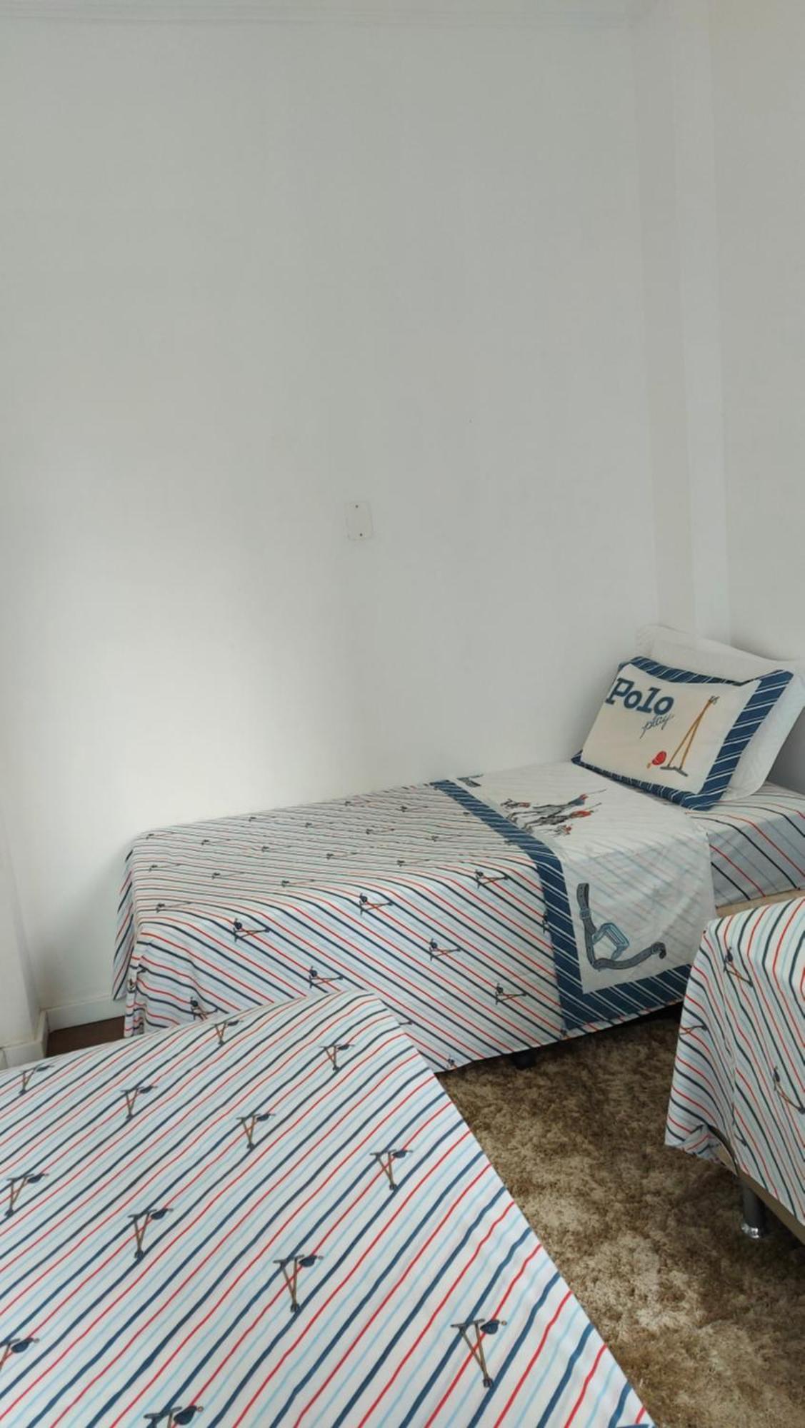 Apartamento No Flamengo, Excelente Localizacao.