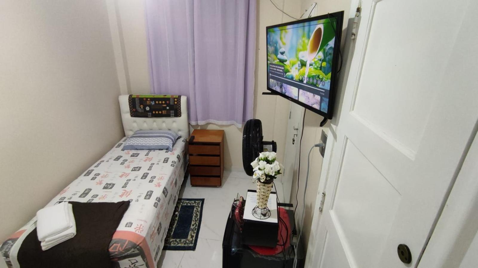 Domiciliar Individual Com Banheiro Exclusivo No Leblon
