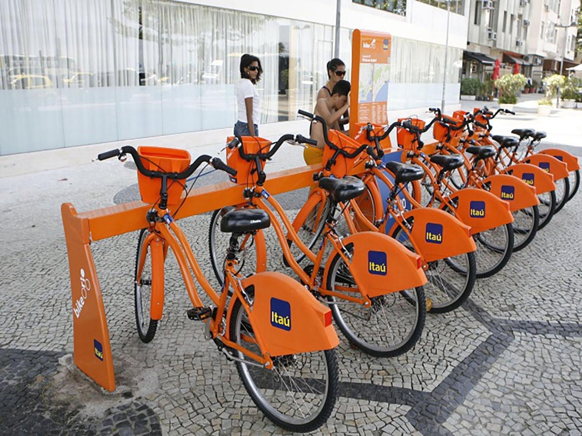 Localizacao Entre Copacabana E Ipanema Apartamento *