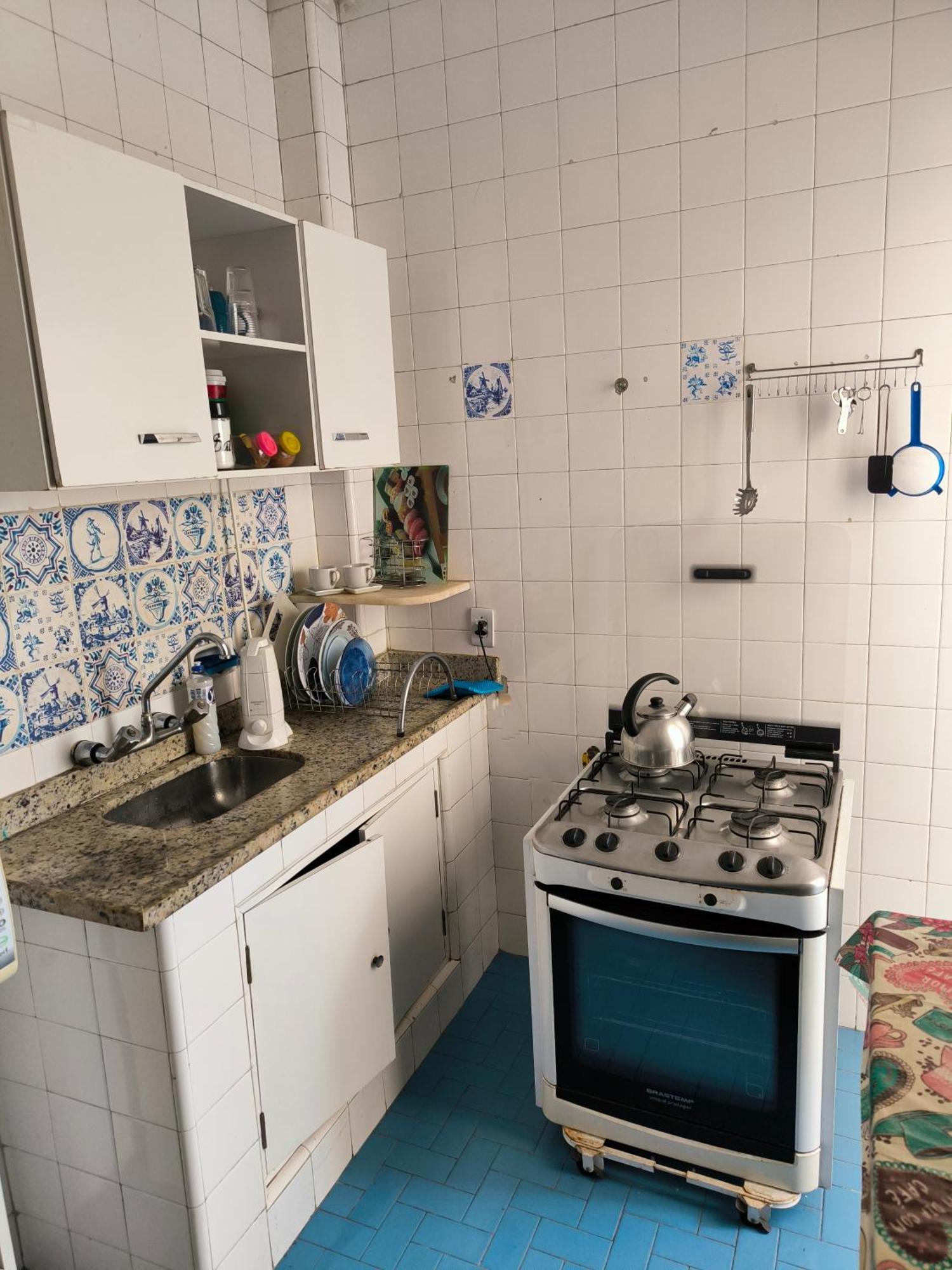 Catete 1 Quarto, Sala, Cozinha, Wi-fi 100mb, Ar Condicionado, Vista Espetacular, Em Frente Ao Metrô