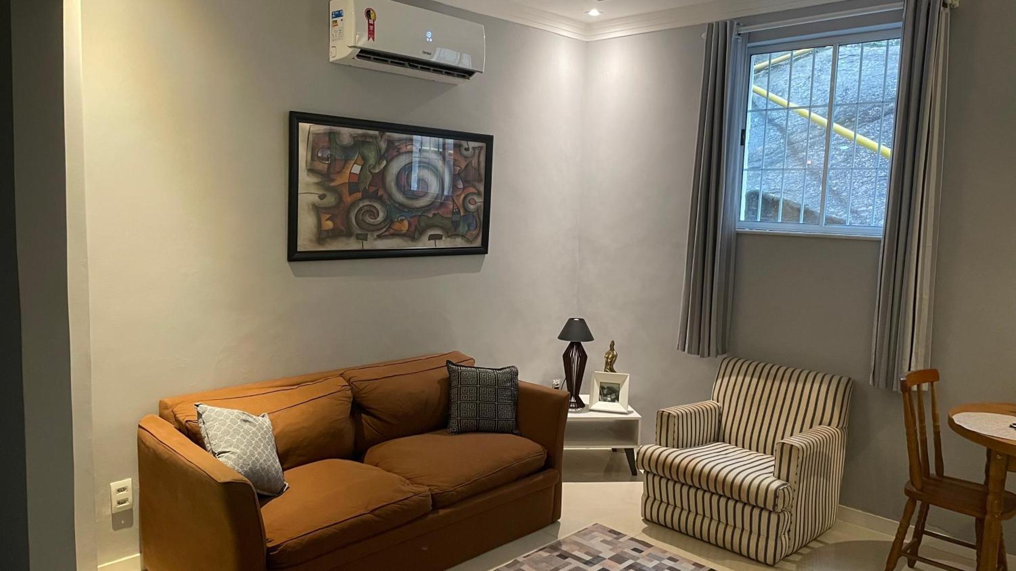 No Ponto De Copacabana A 5 Minutos Da Apartamento