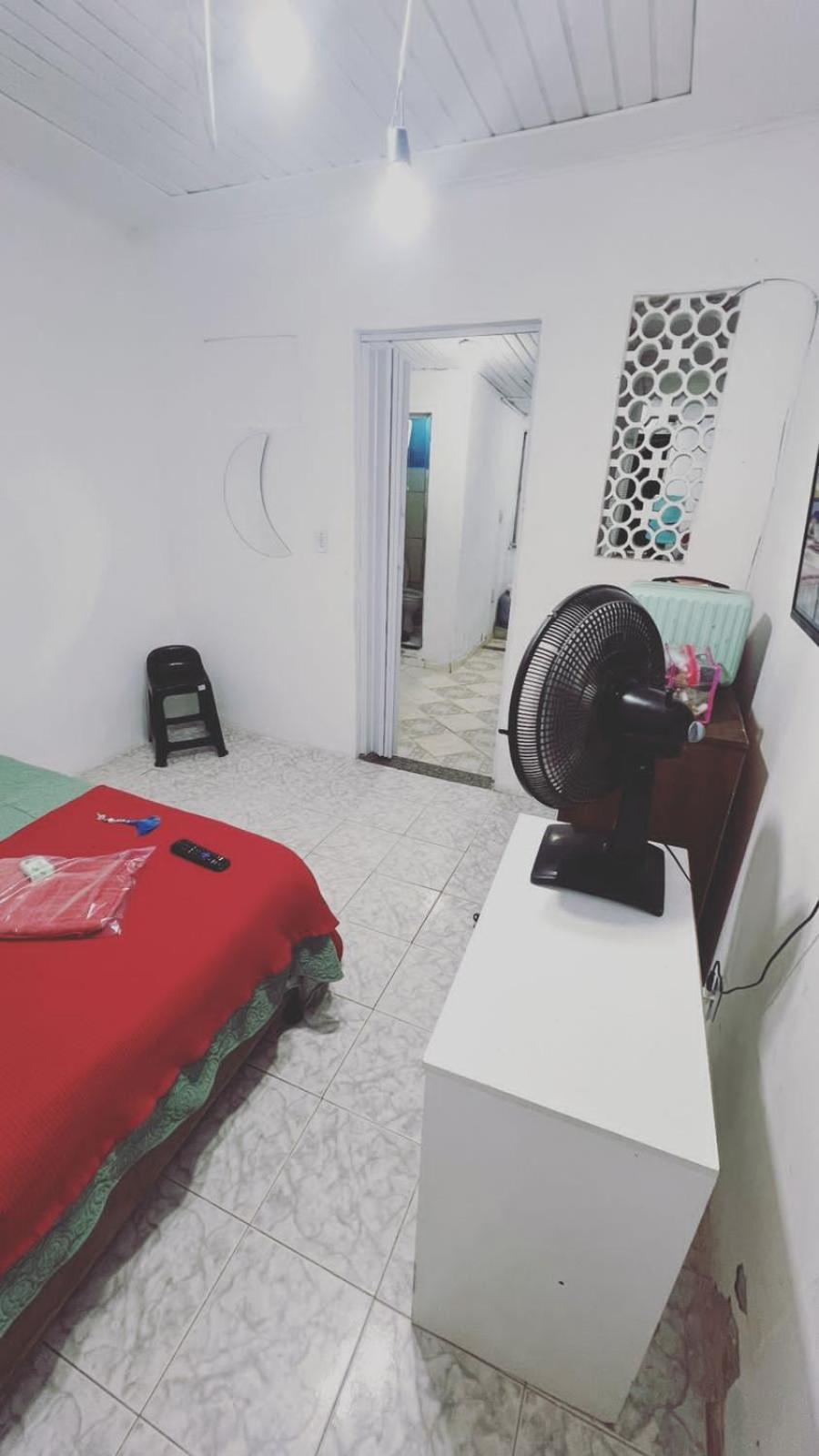 Kitnet A Uma Quadra Da Praia. Apartamento