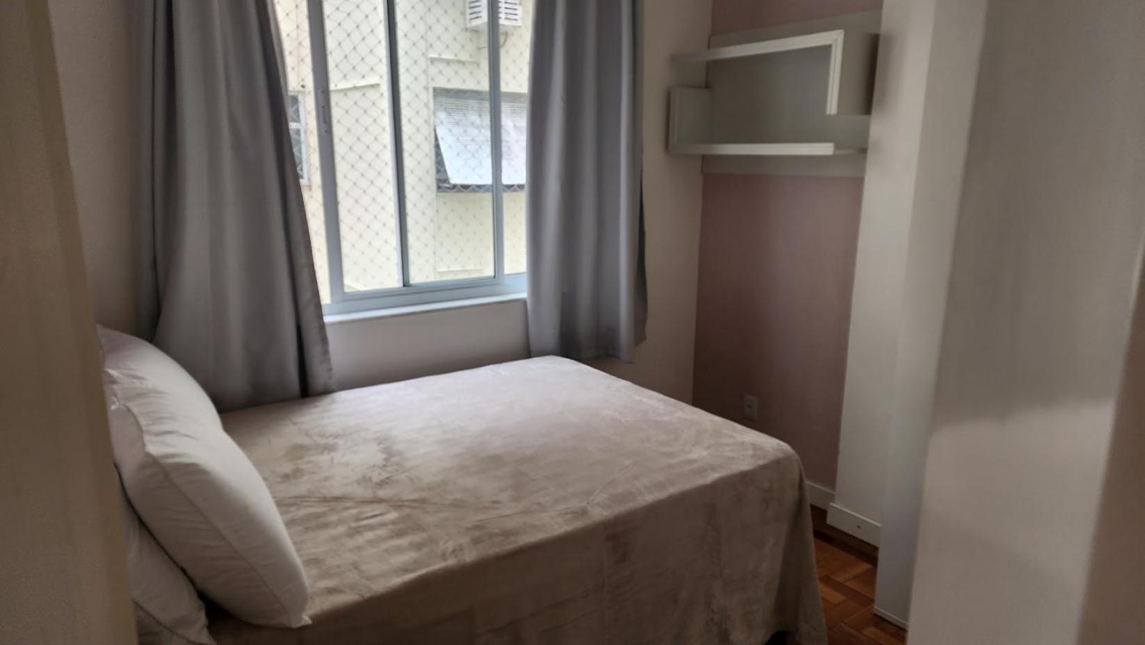 Ipanema, Luxo, 2 Quartos Com *