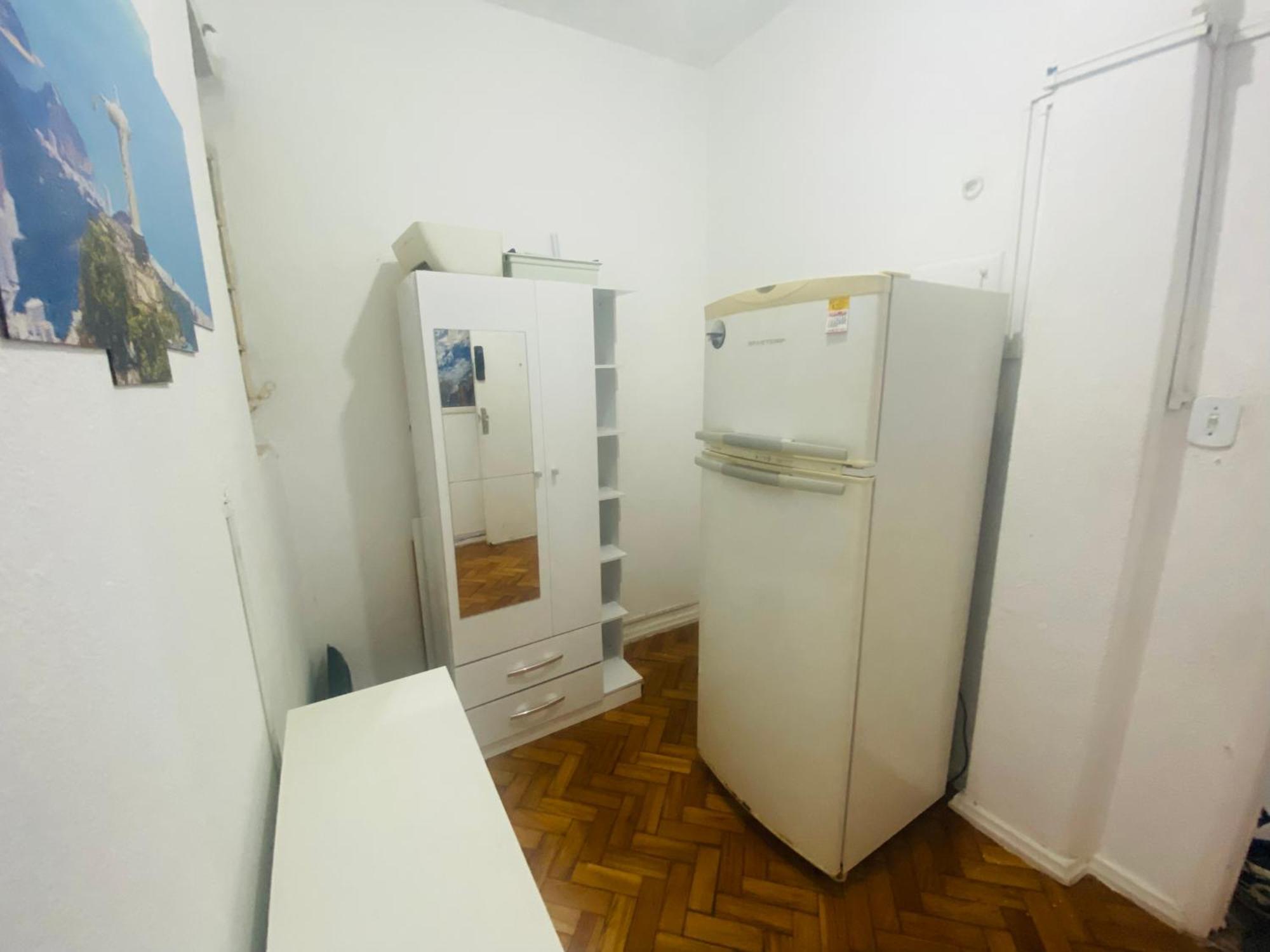 Apartamento Catete Andar Alto Vista Livre Com Metrô E