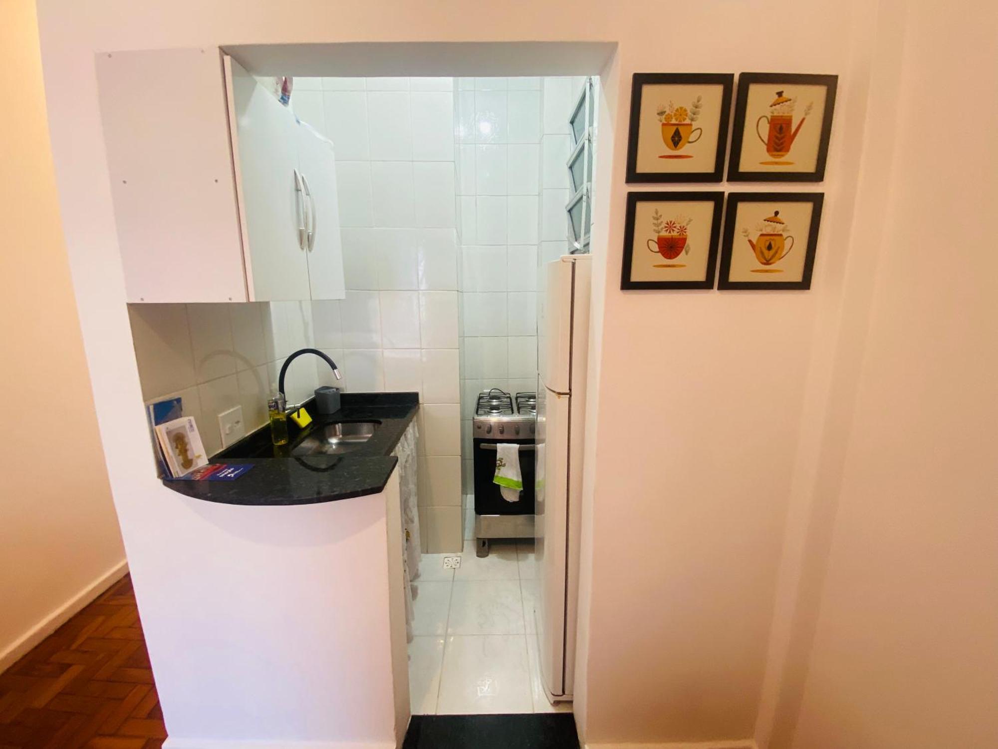 Apartamento Completo Na De Copacabana , Novinho , Wifi, Ar Condicionado, Netflix, Frente Em Andar Alto, Pauloangerami Mvc15 *