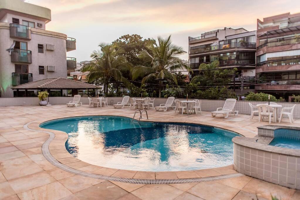 Frente Ao Mar Com Piscina - Posto 9 Recreio * Rio de Janeiro