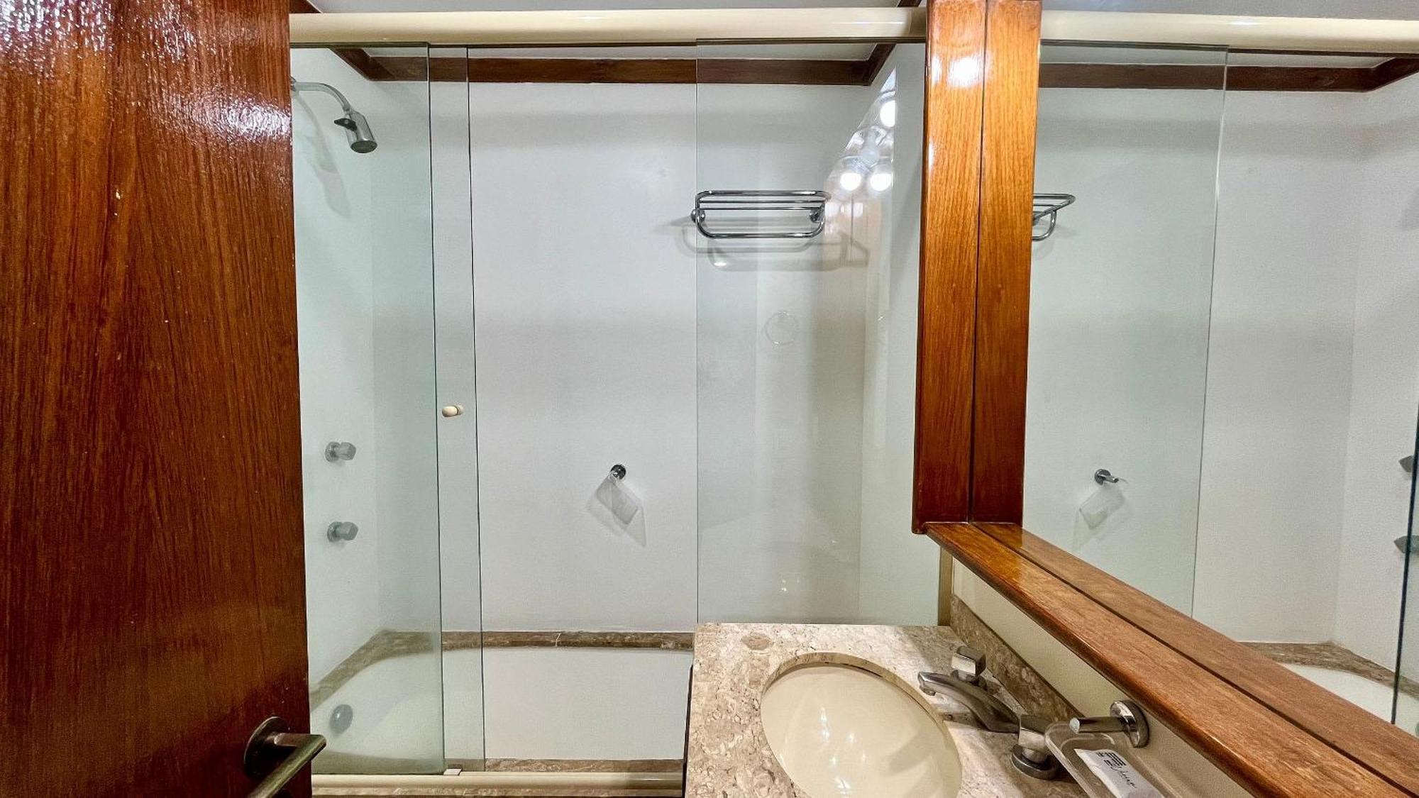 50m Ipanema Com Piscina, Academia E Restaurante Apartamento