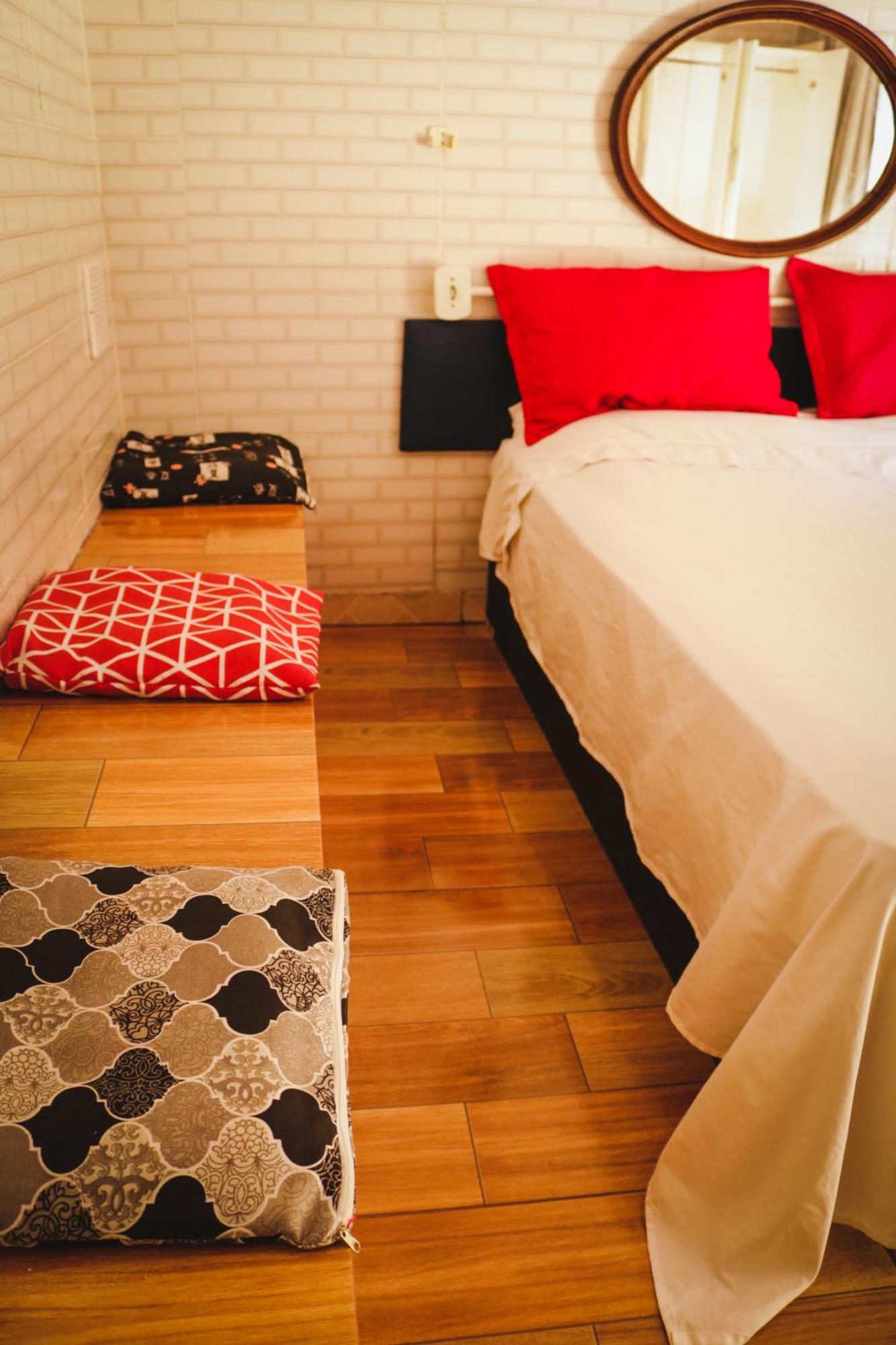 Albergue Casa Da Cacaia E Do Henrique