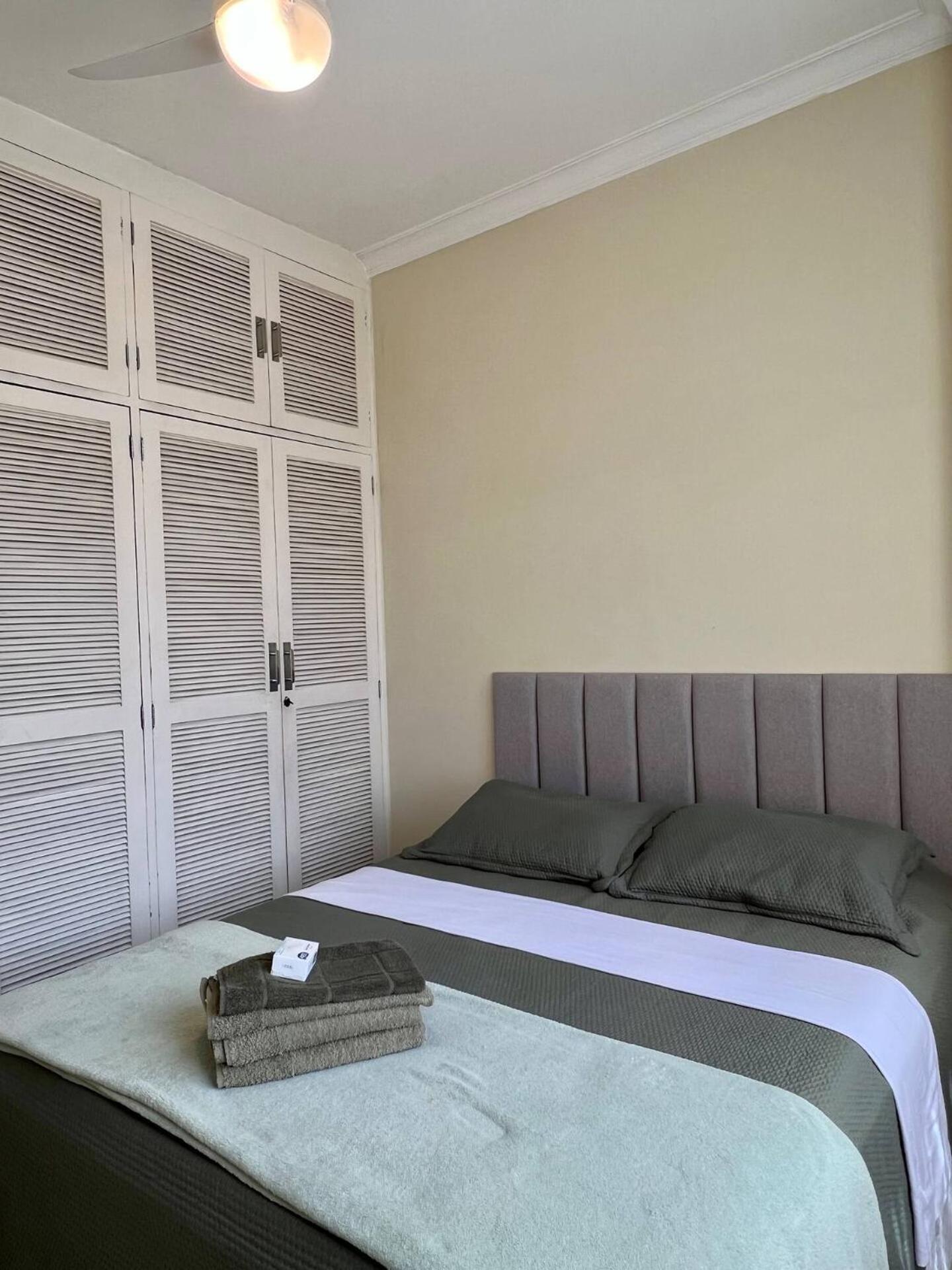 Apartamento Bem Localizado Com Garagem Apartamento *