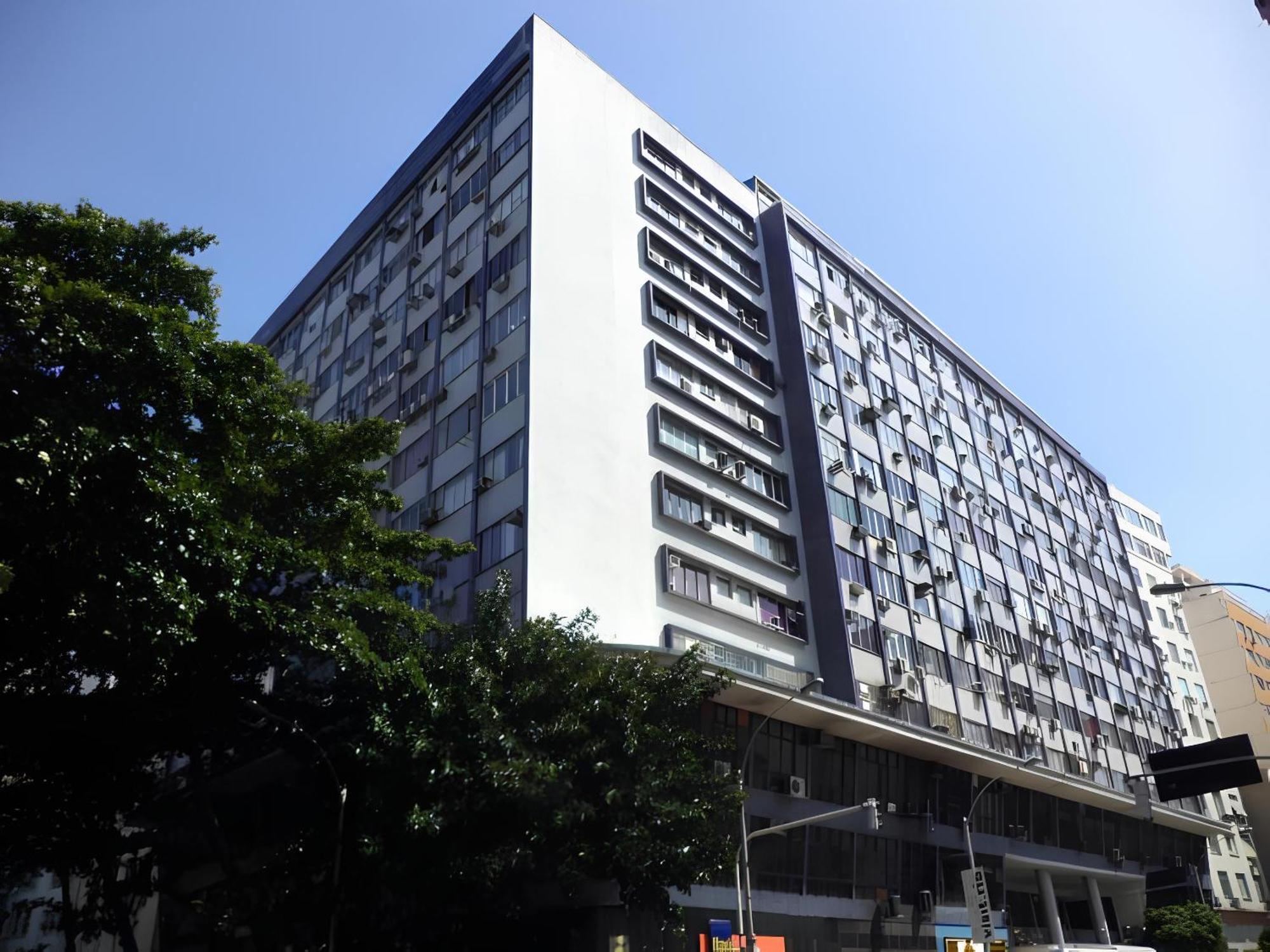 Apartamento Apartamento Studio Completo Copacabana 1 Quadra Da Praia Com Garagem