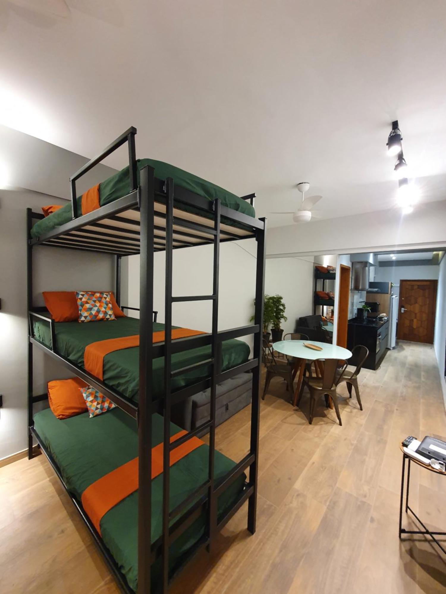 Apartamento Studio Completo Copacabana 1 Quadra Da Praia Com Garagem * Rio de Janeiro