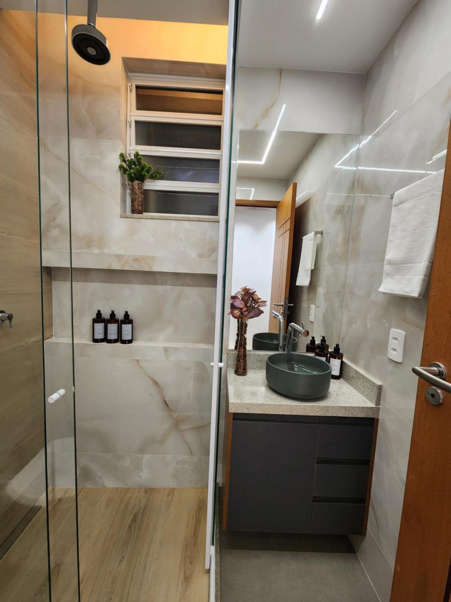Apartamento Studio Apto Quadra Da De Copacabana Com Estacionamento *