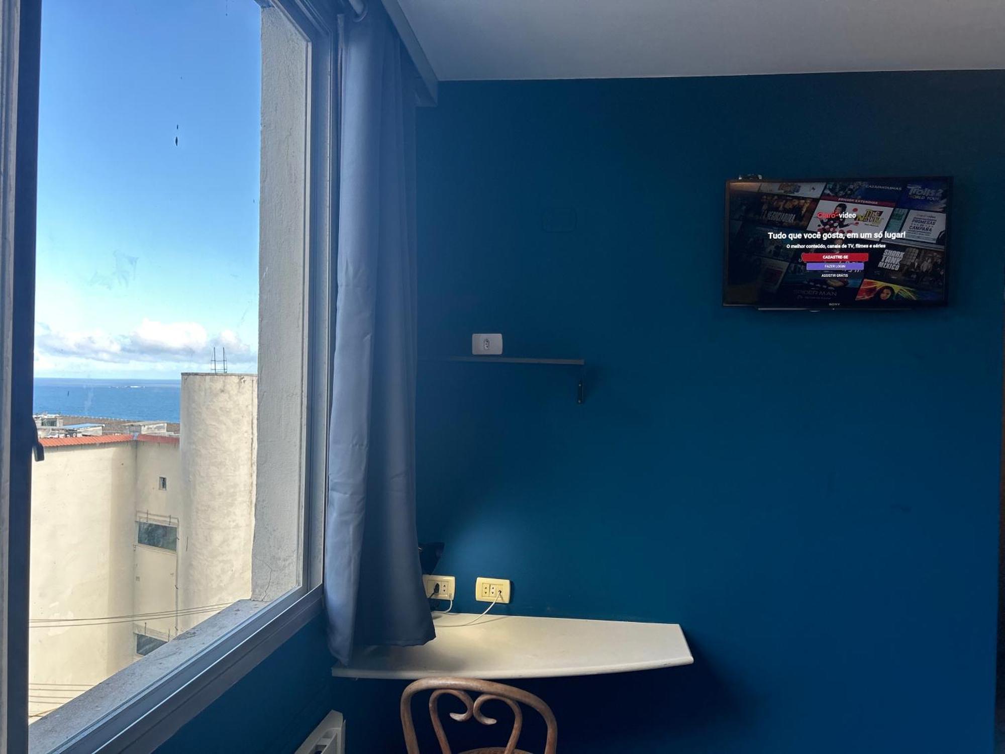 Estudio Azul Da Cor Do Mar