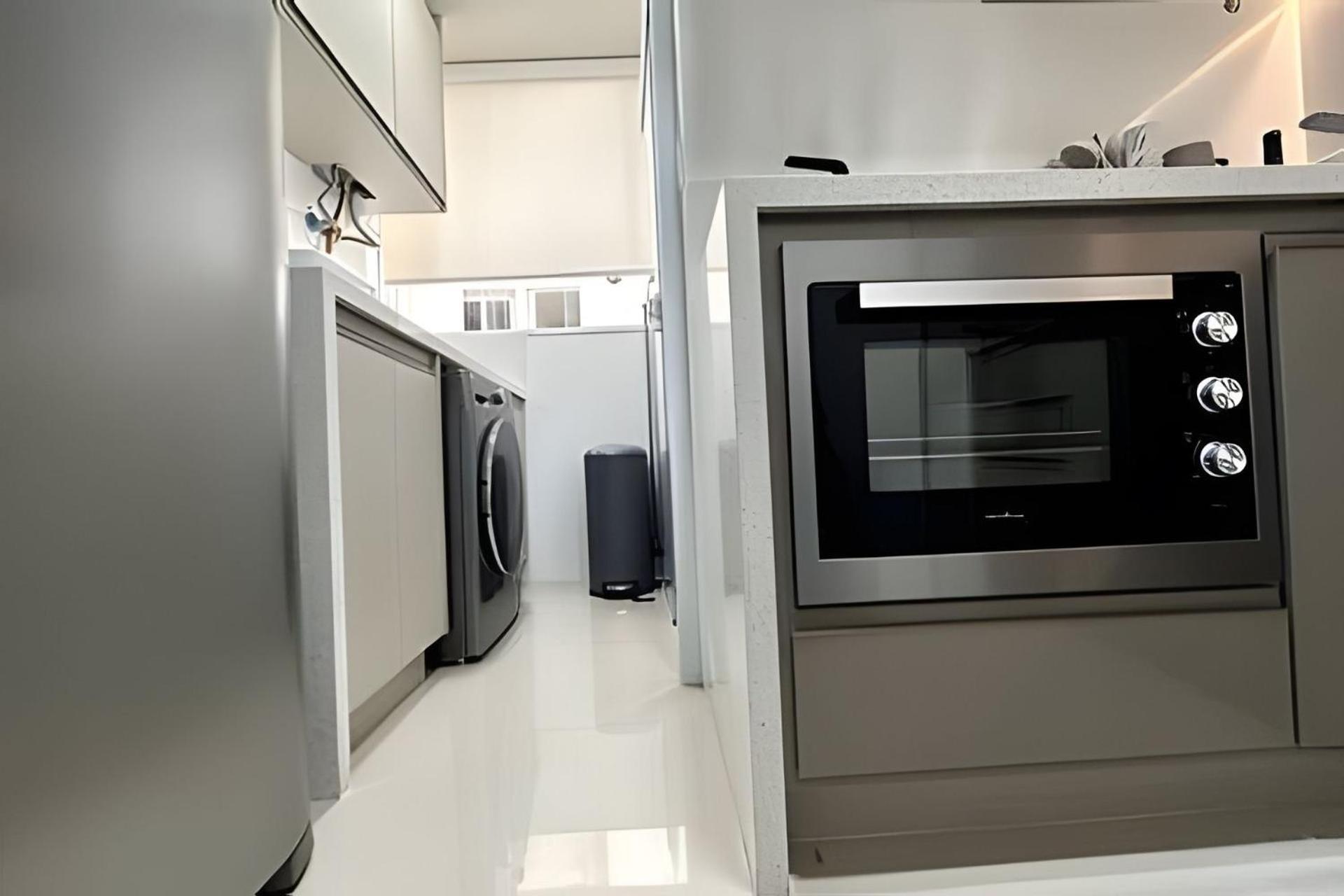 Apartamento Copacabana, Apt Top, Luxo, Seguro. Rua Com Guarita Para 4 *