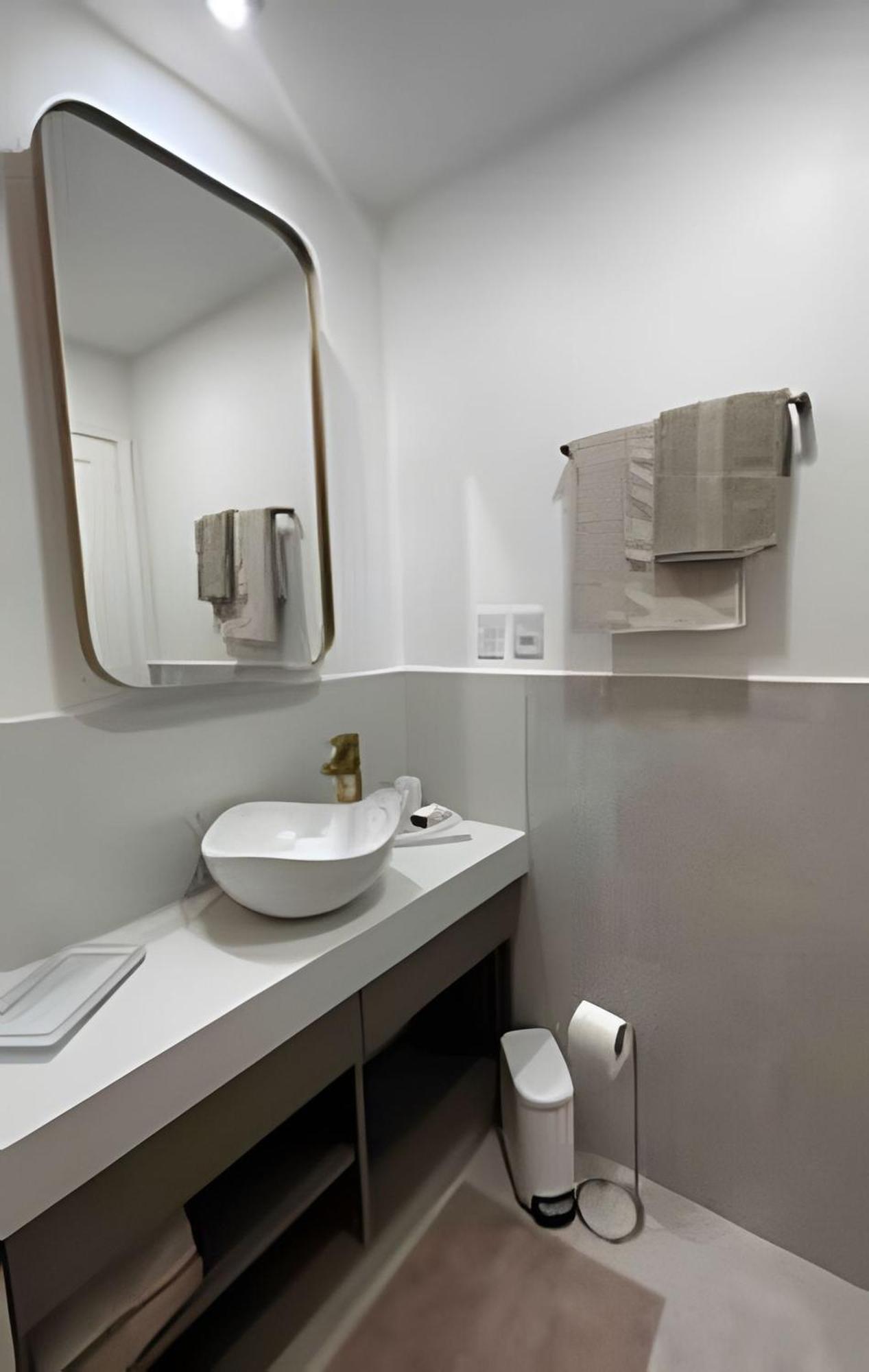 Copacabana, Apt Top, Luxo, Seguro. Rua Com Guarita Para 4 Apartamento Rio de Janeiro