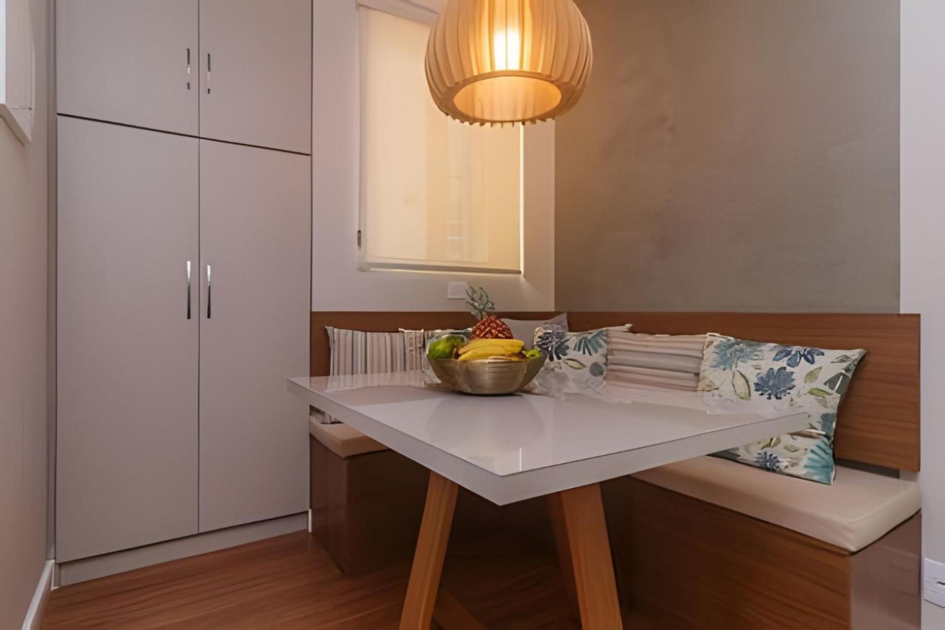 Apartamento Copacabana, Apt Top, Luxo, Seguro. Rua Com Guarita Para 4 *
