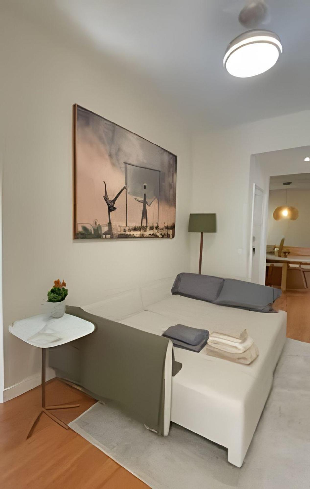 Apartamento Copacabana, Apt Top, Luxo, Seguro. Rua Com Guarita Para 4