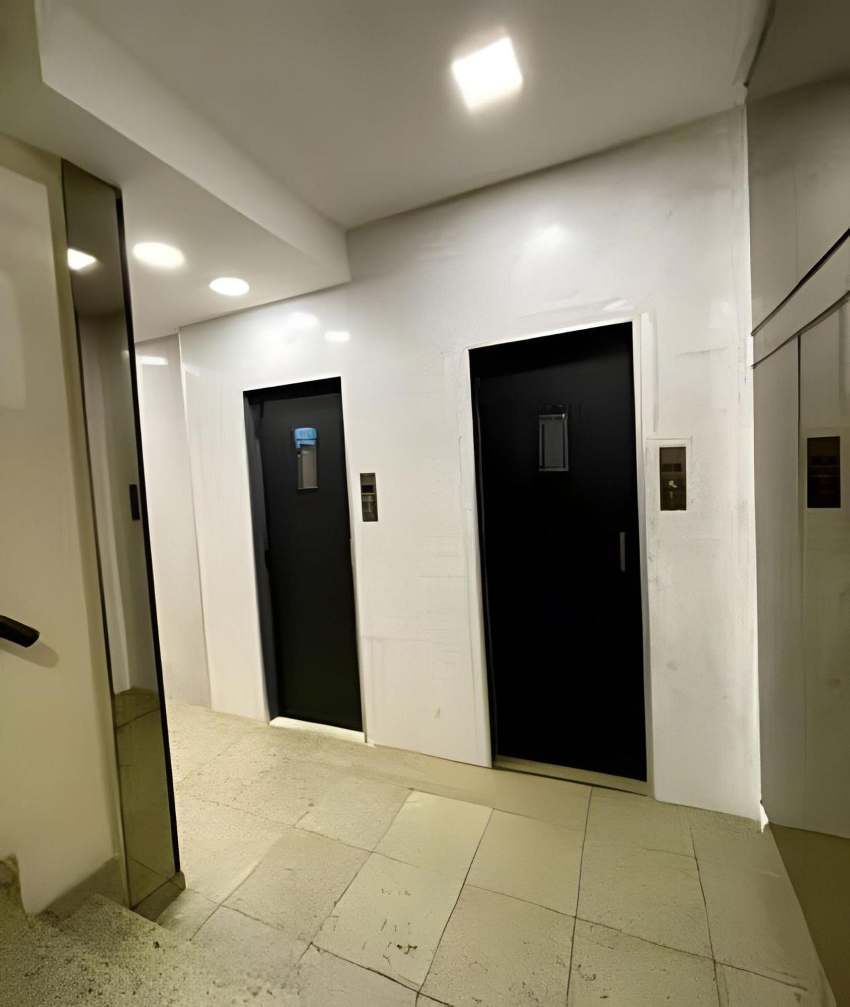 Apartment Apto Novo Luxuoso, 100 Mts Da De Copa 7 *