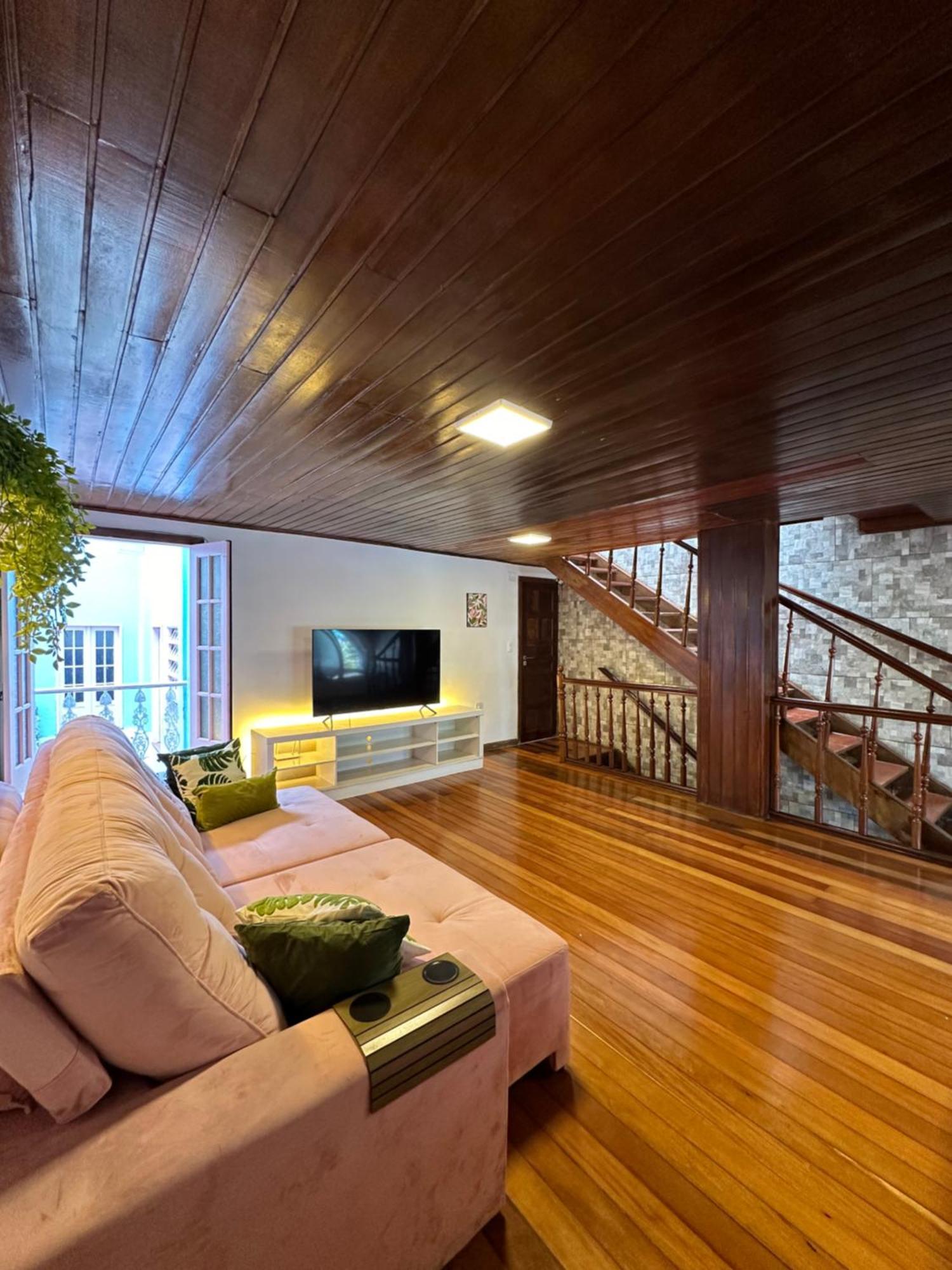 7 Persons - 140 M2 - Sambodromo - Lapa - House - Casa - Netflix * Rio de Janeiro